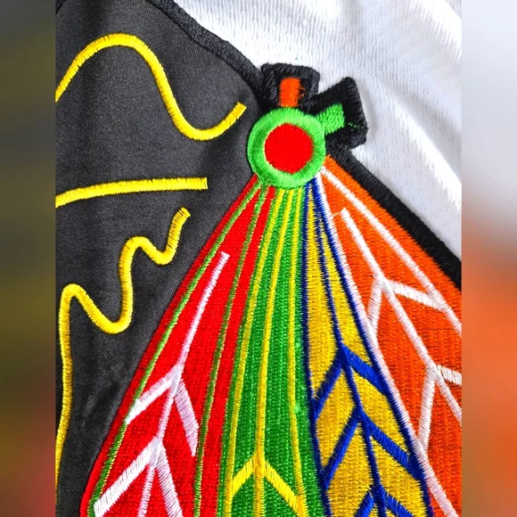 Starter Blackhawks jersey - Picture 10 of 14